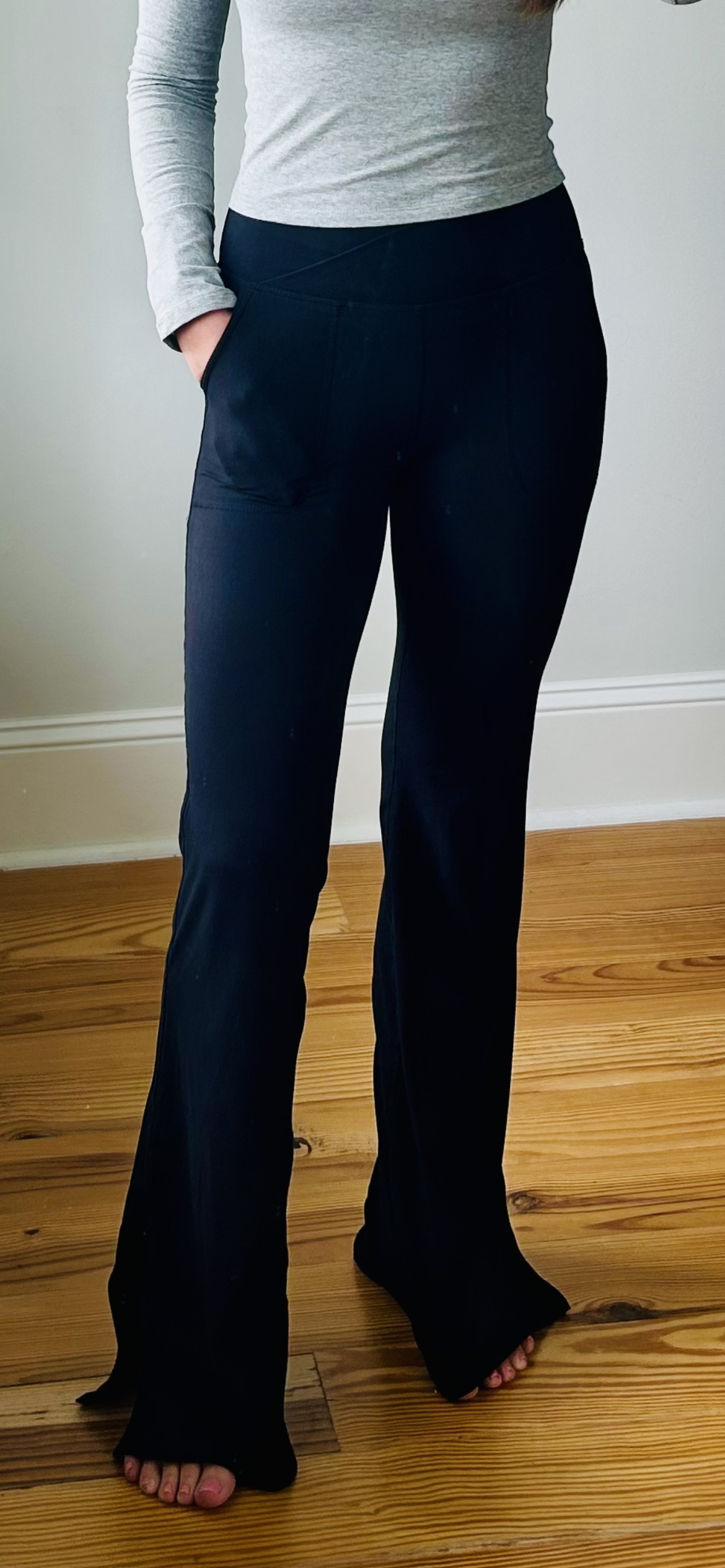 E-Z Flared Lounge Yoga Pants